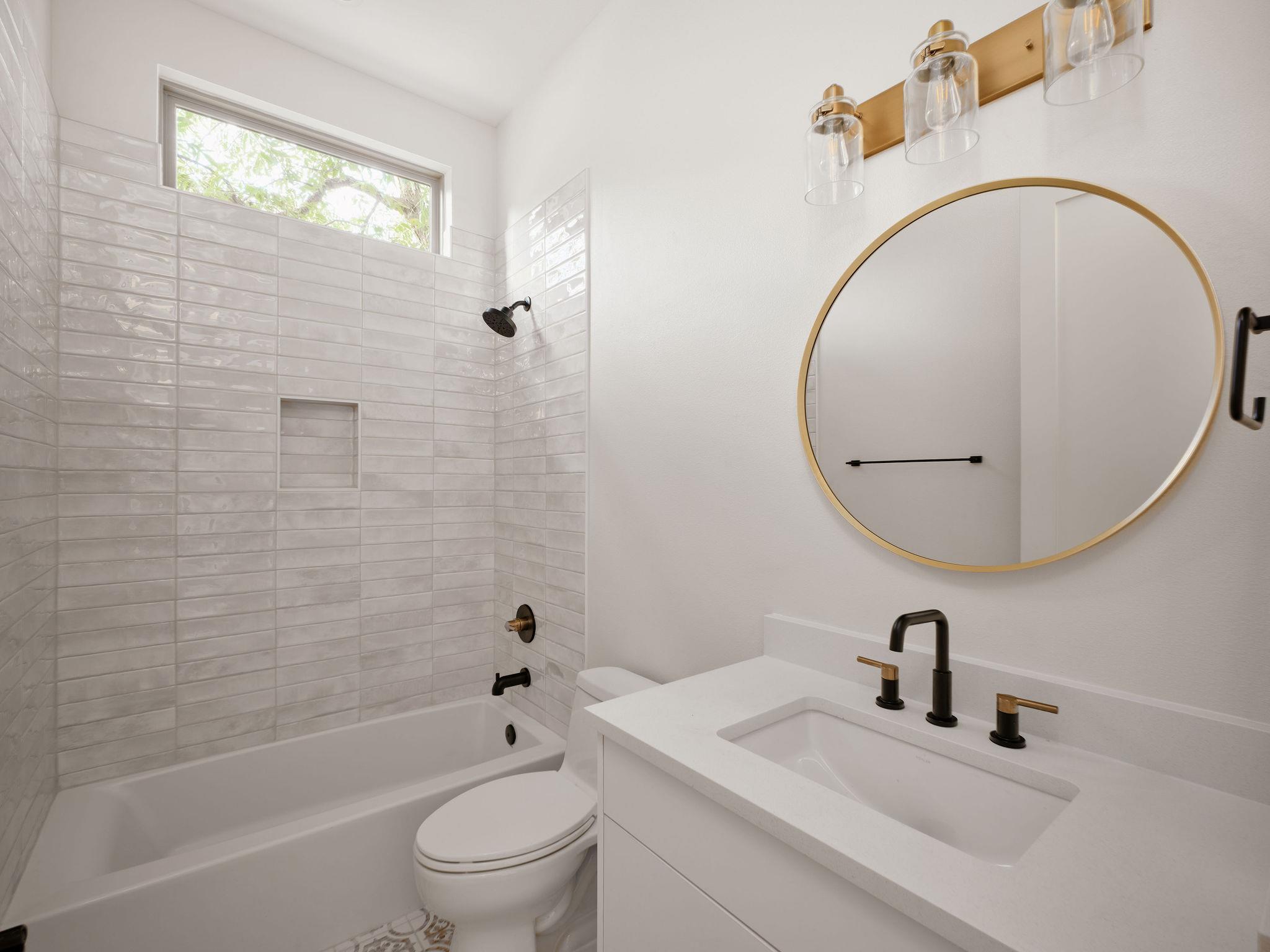 3208 Govalle Ave # 2