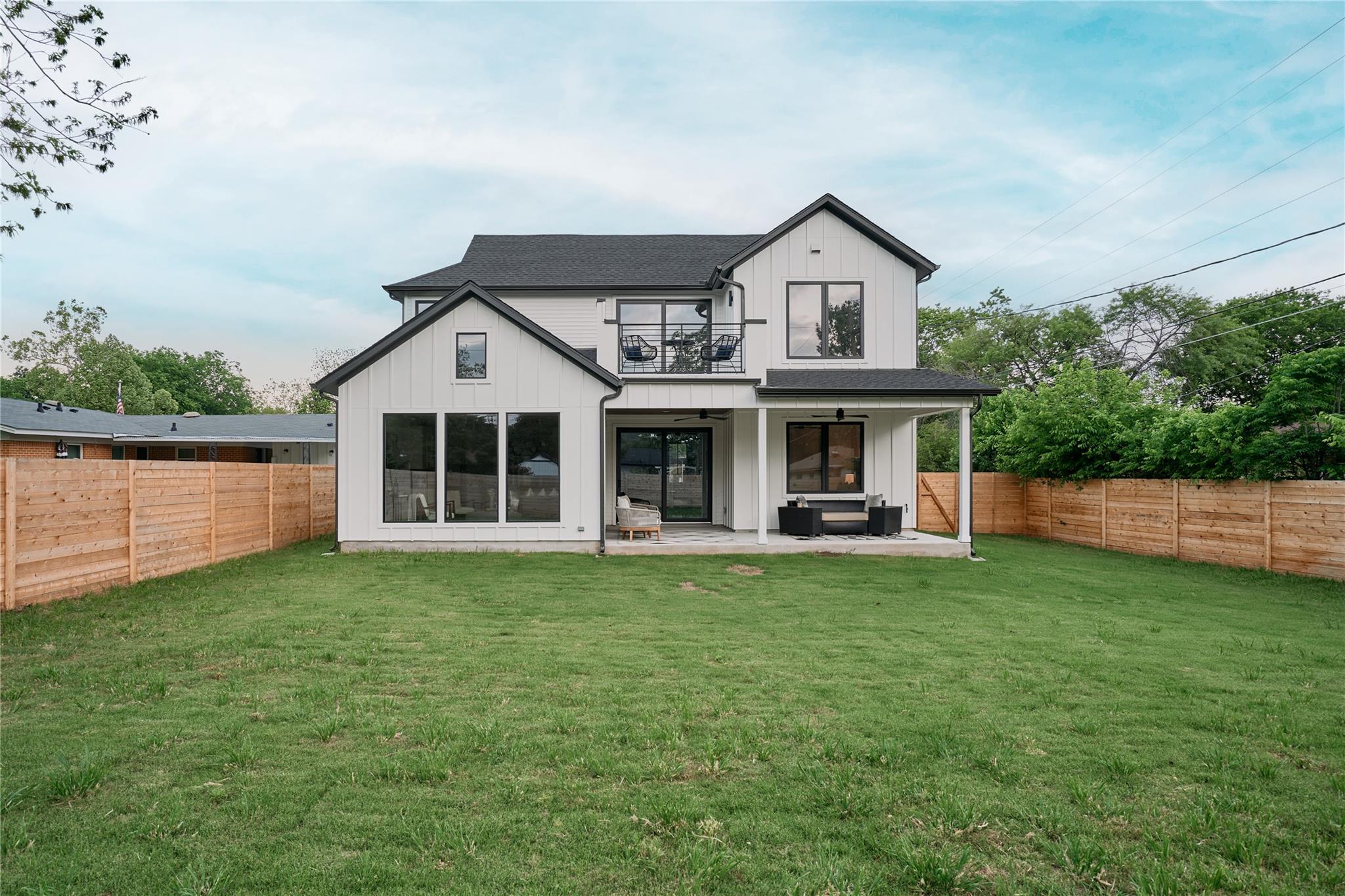5805 Mojave DR