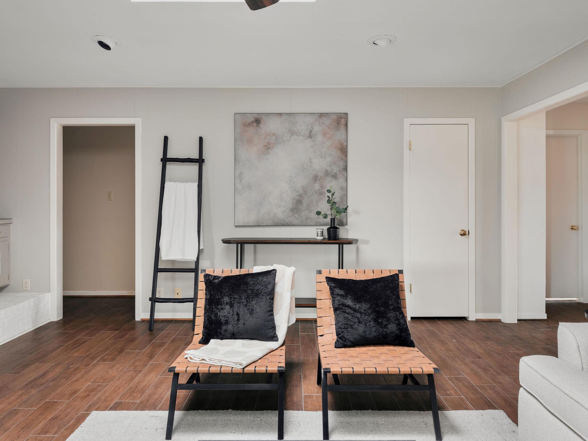 7601 Parkview CIR