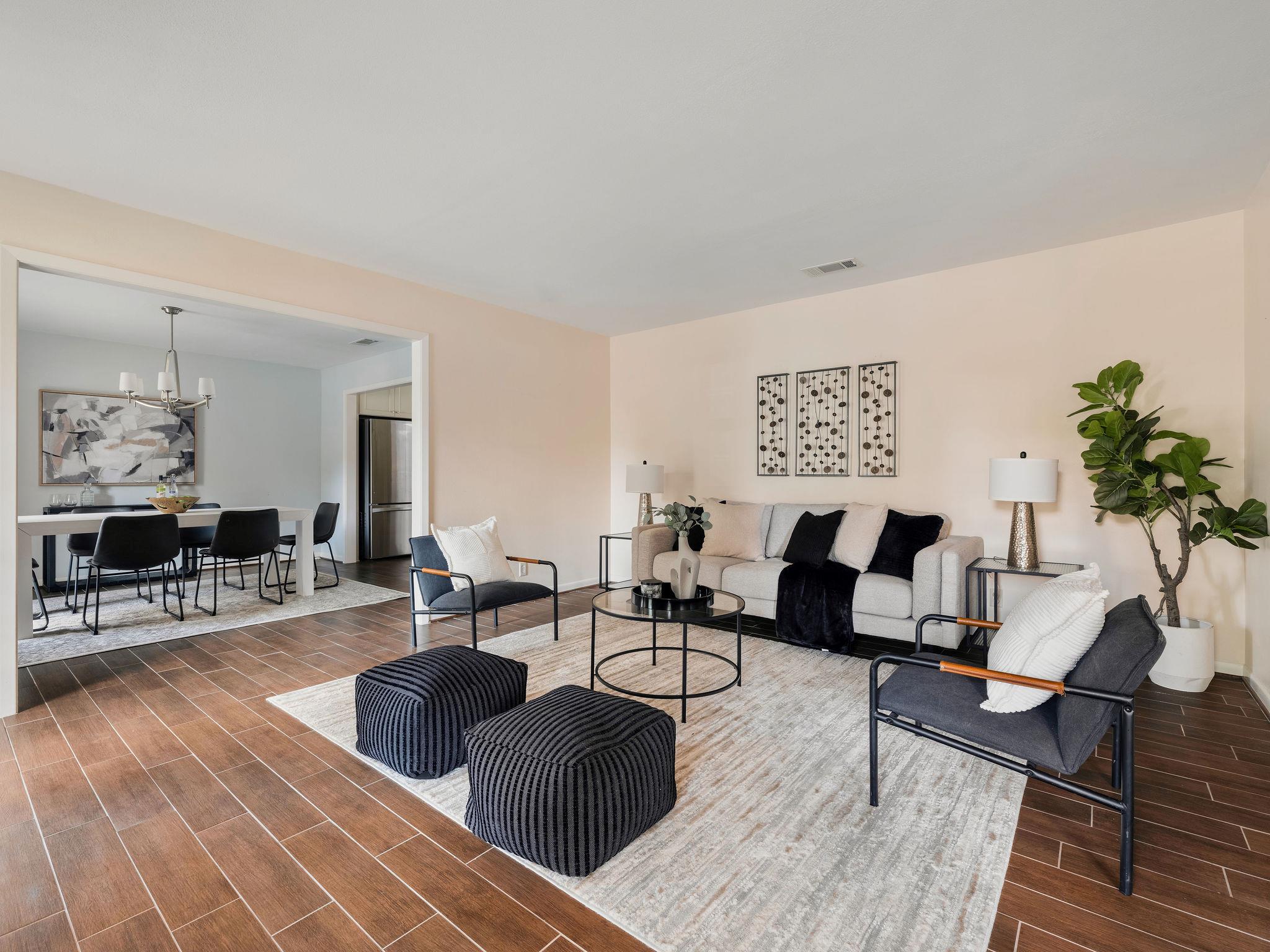 7601 Parkview CIR