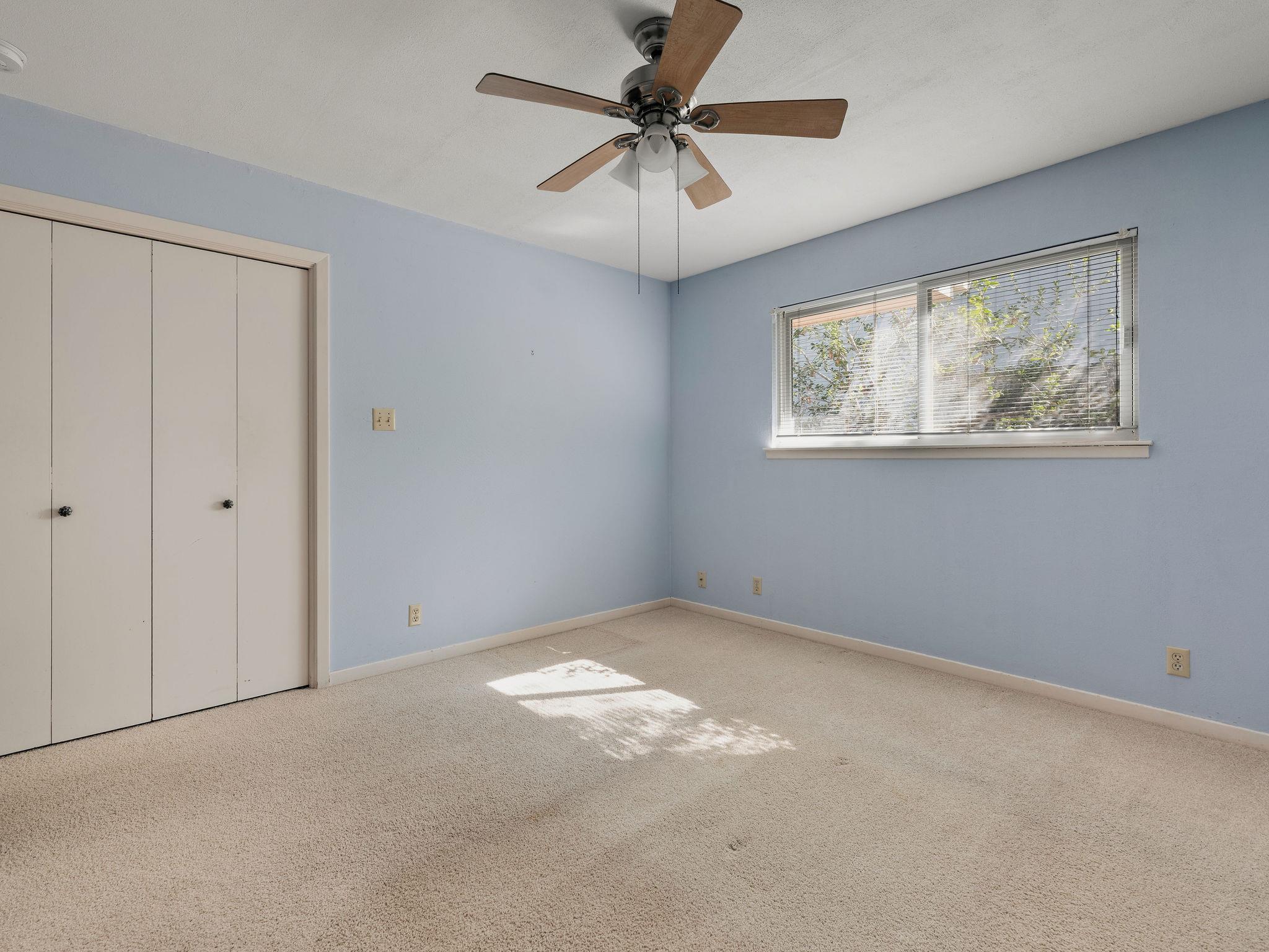 7601 Parkview CIR