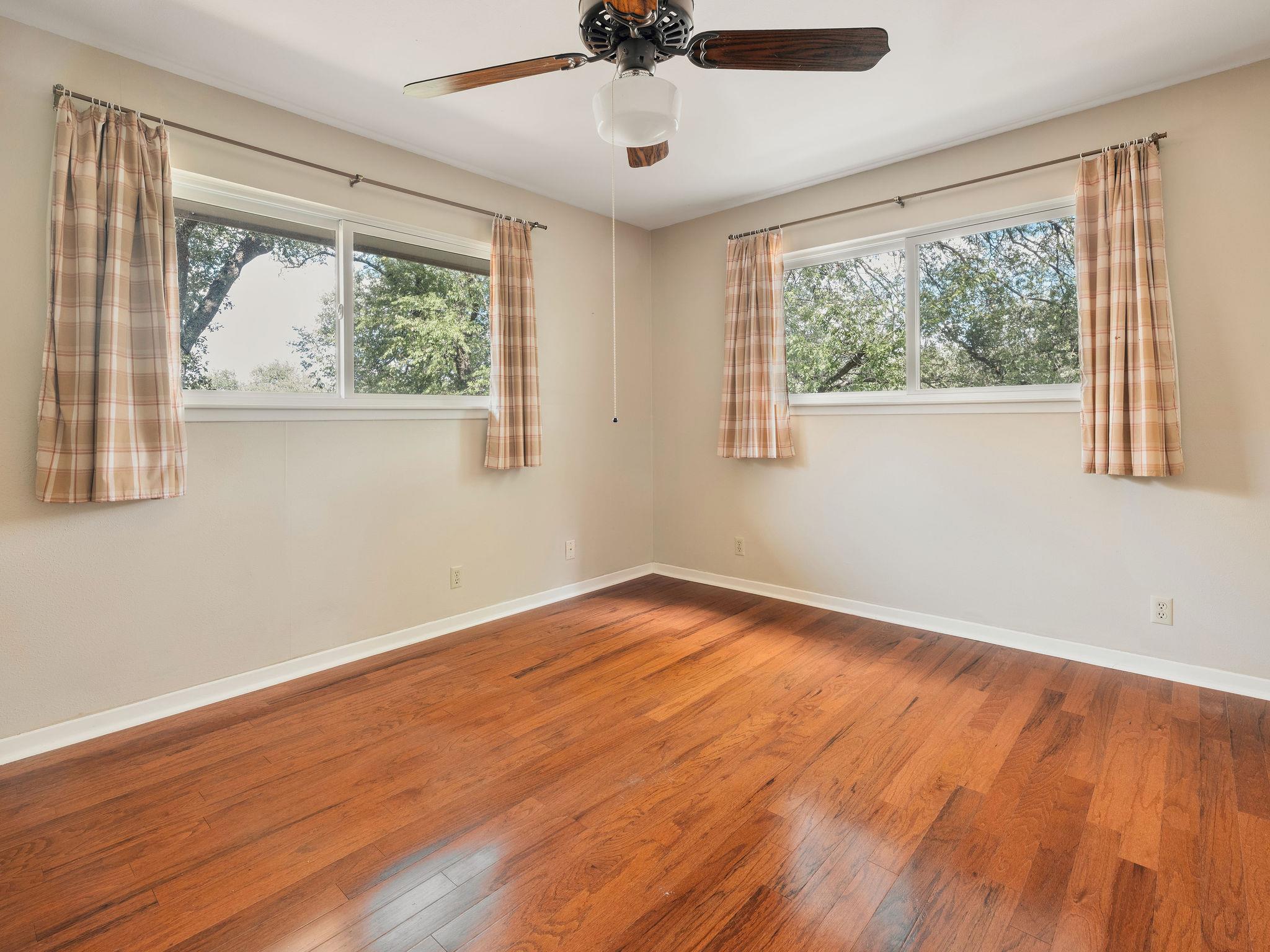 7601 Parkview CIR