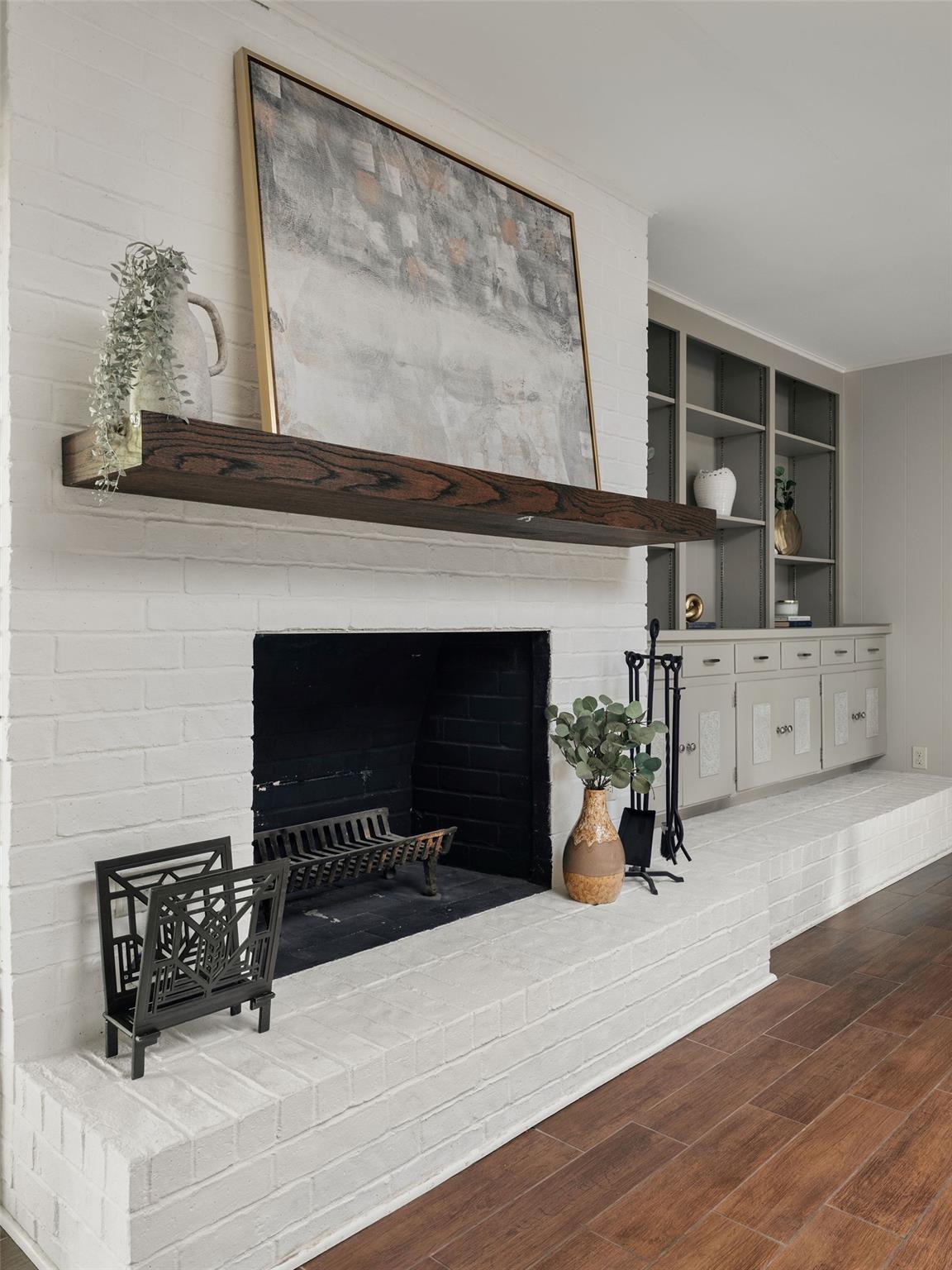 7601 Parkview CIR