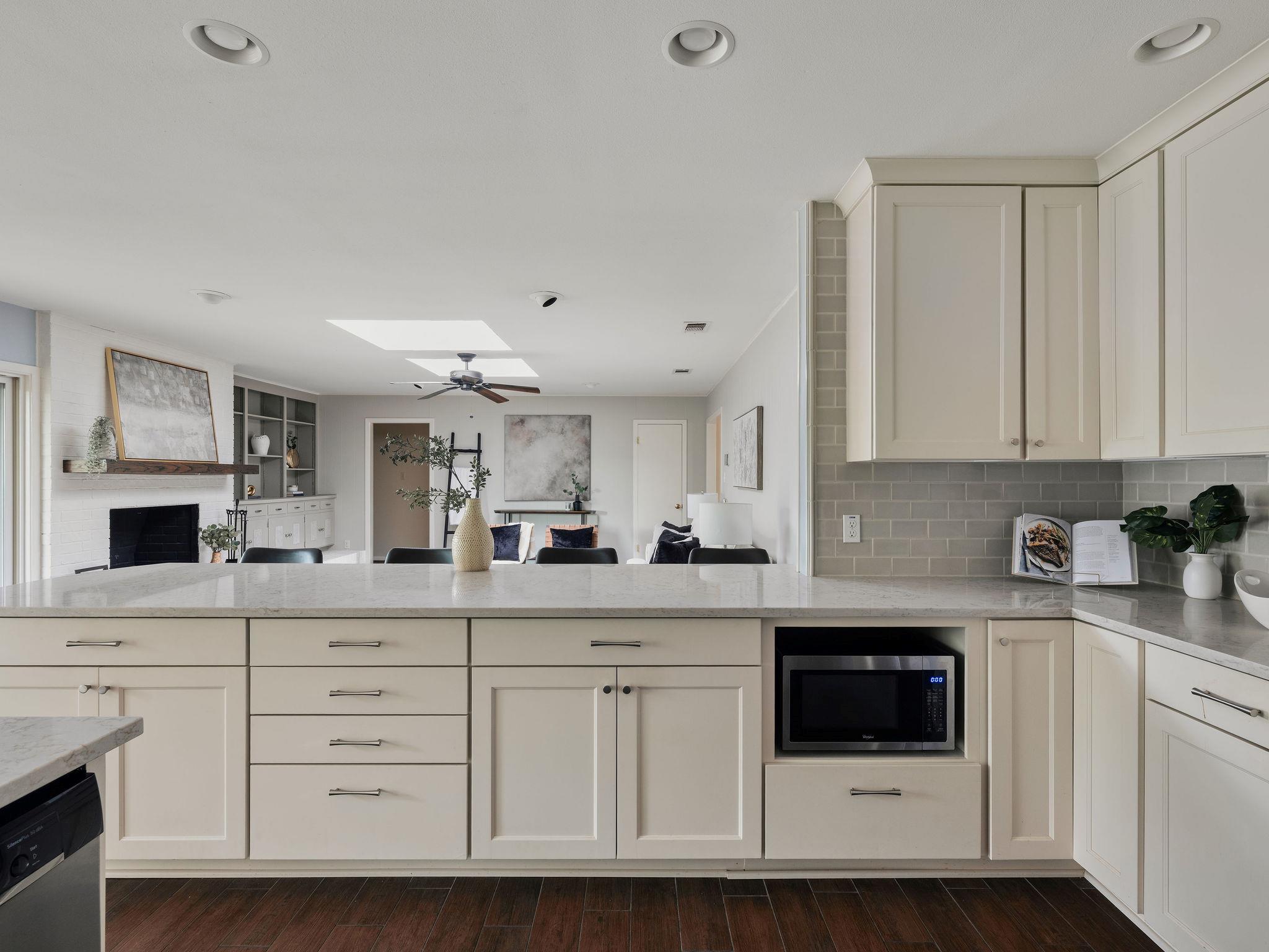 7601 Parkview CIR