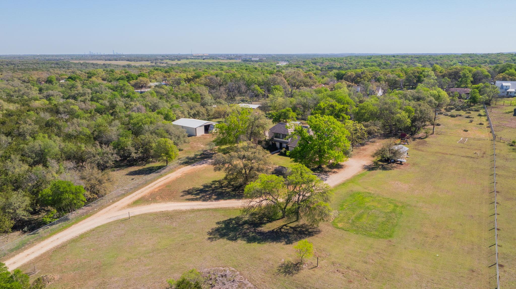 28 Country Oaks DR