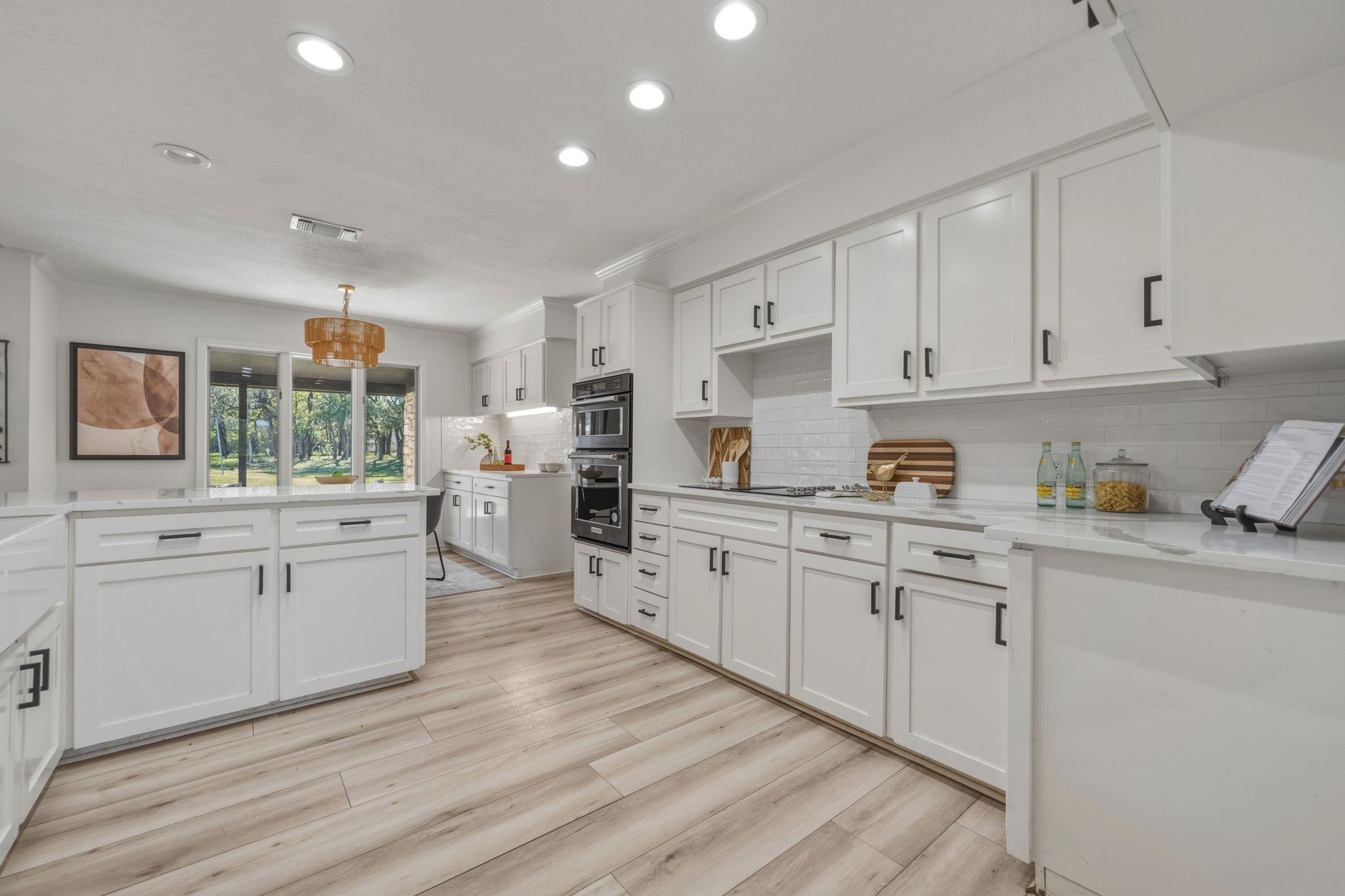 28 Country Oaks DR