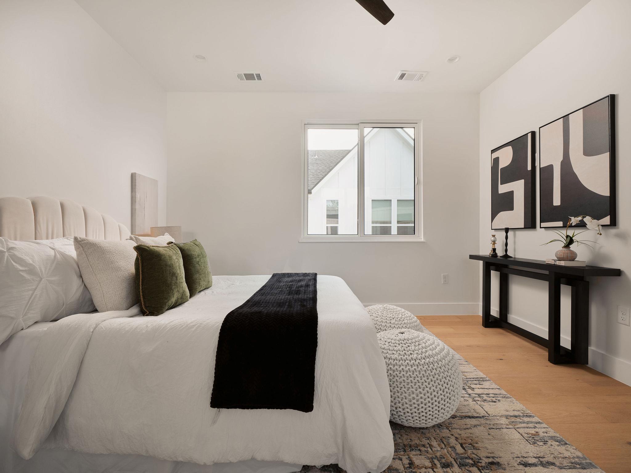 1215 Fort Branch BLVD # 2, Austin Unit: 2