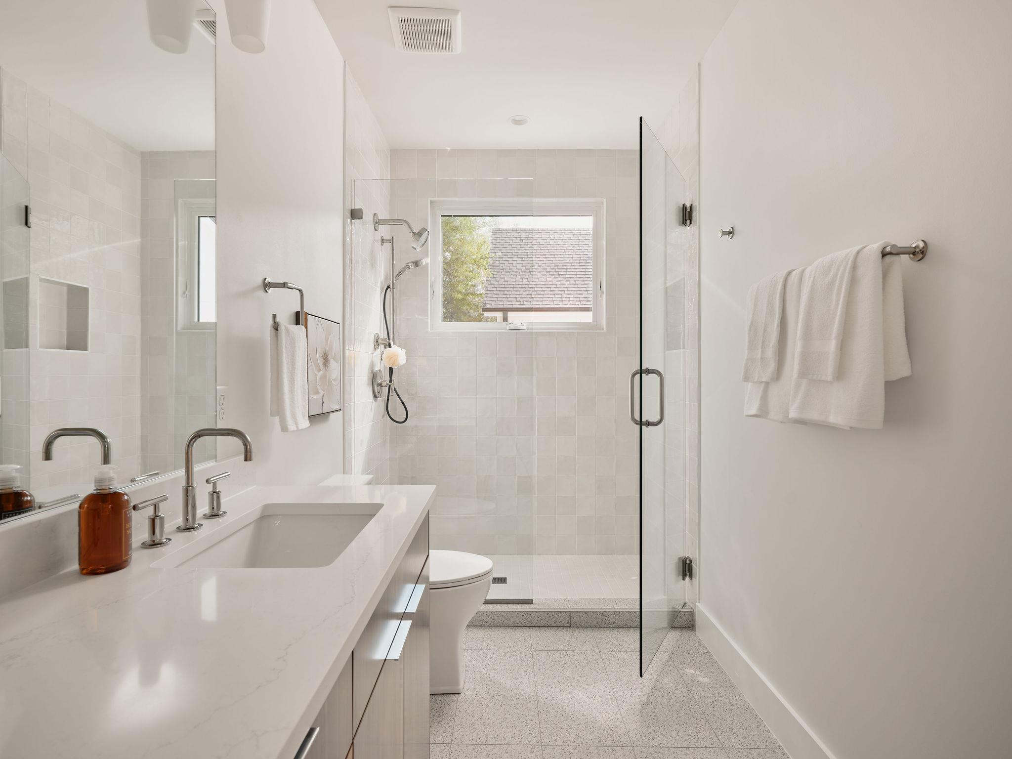 1215 Fort Branch BLVD # 2, Austin Unit: 2