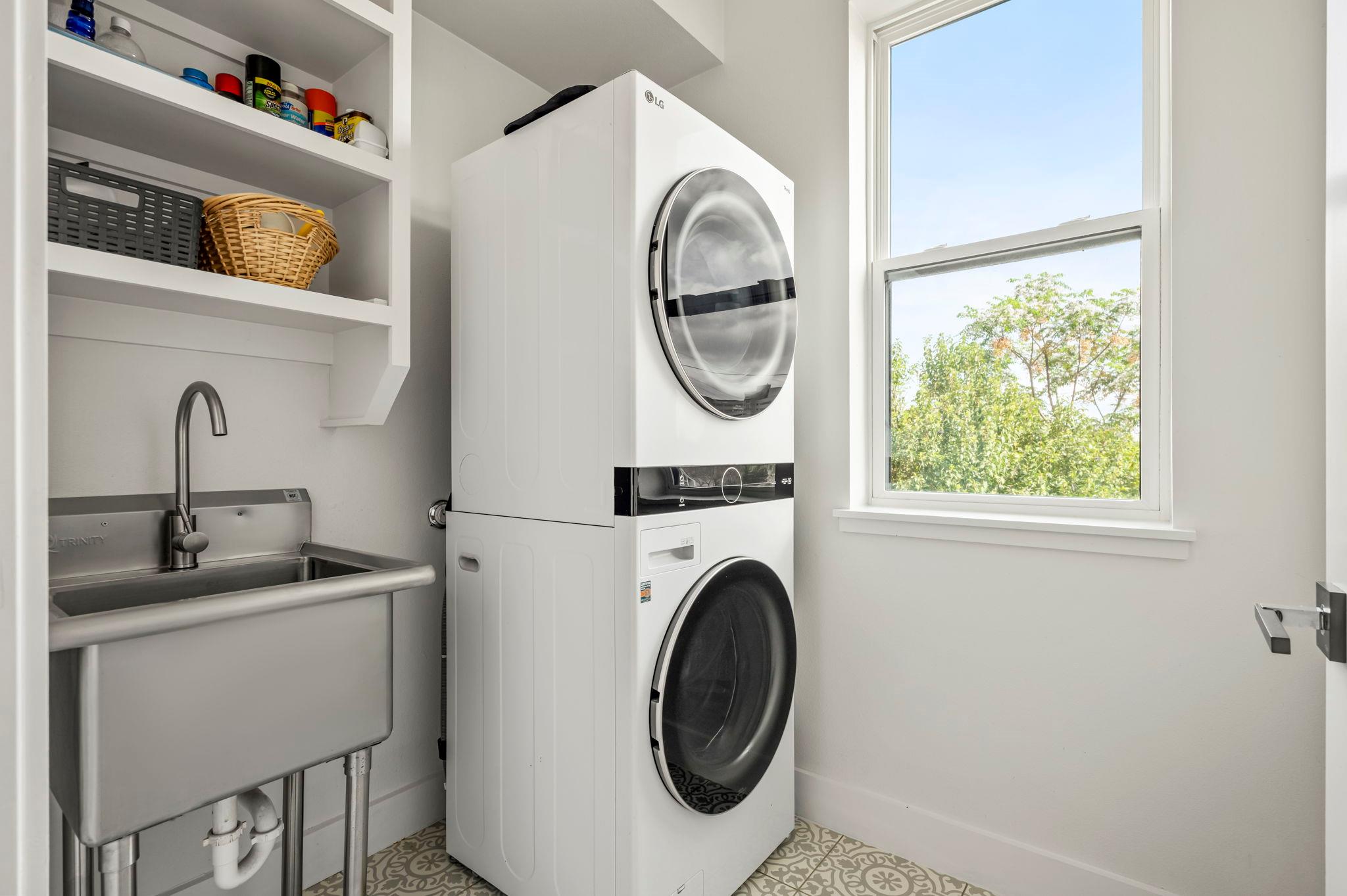 4400 Mount Vernon DR # B