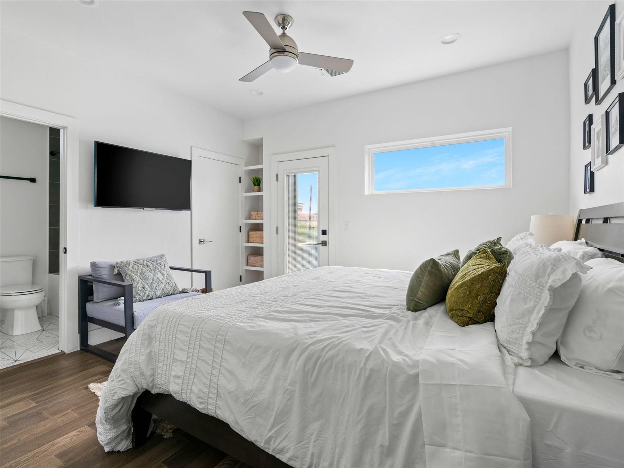 4400 Mount Vernon DR # B