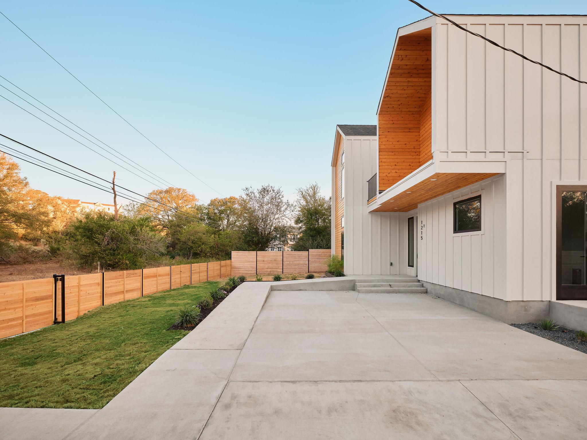 1215 Fort Branch BLVD # 1, Austin Unit: 1