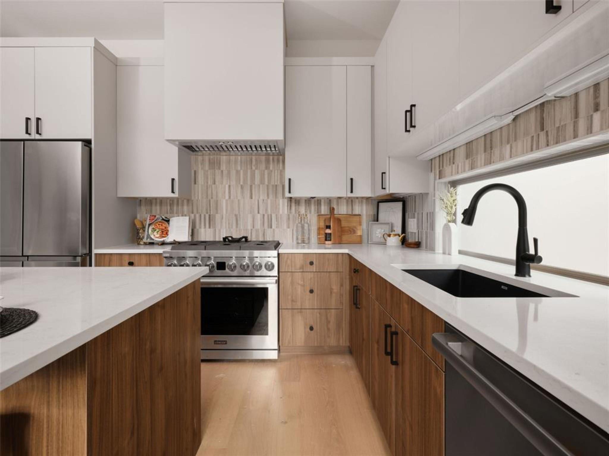 3208 Govalle Ave # 2