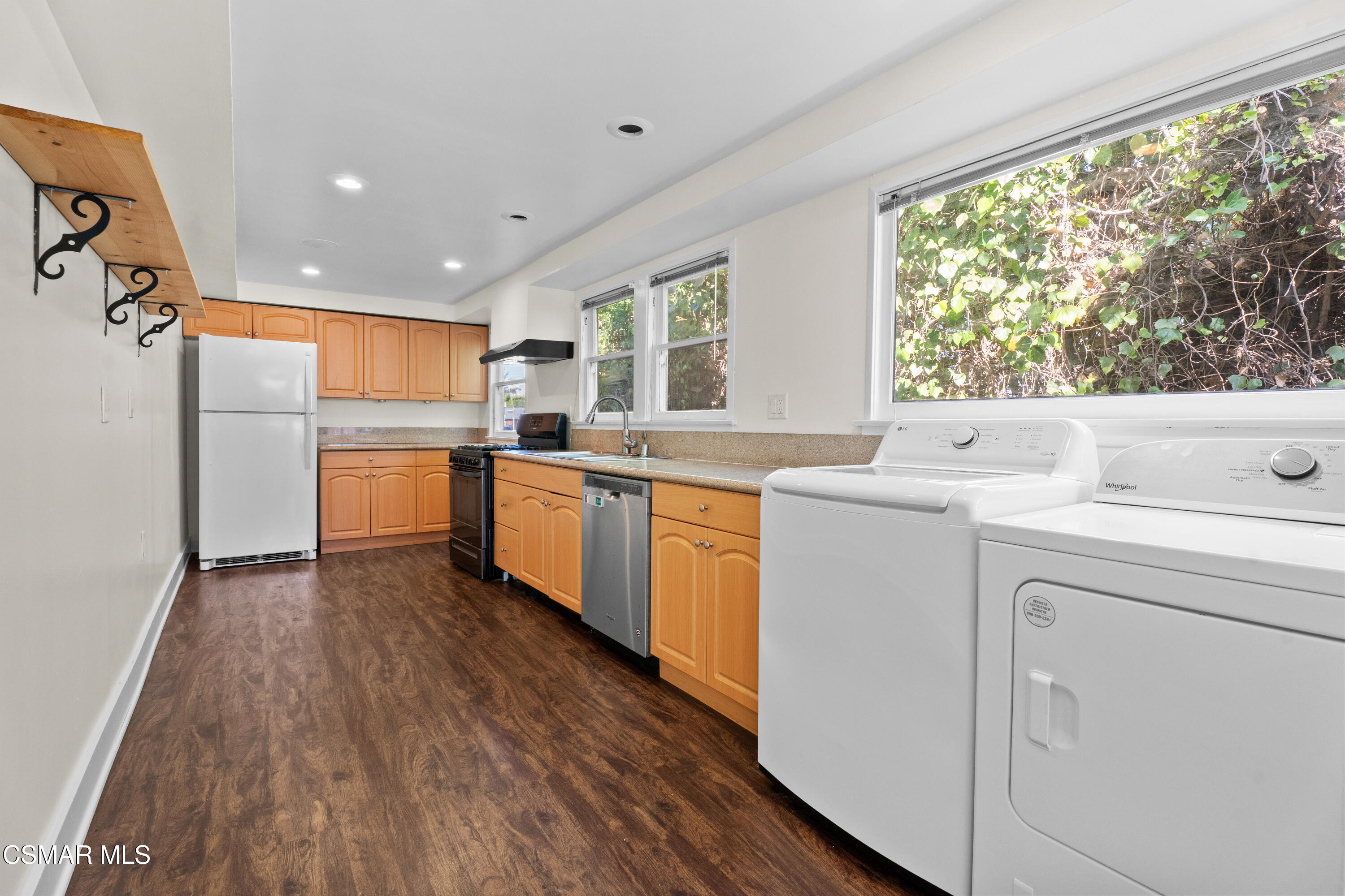 2320 Superior Avenue