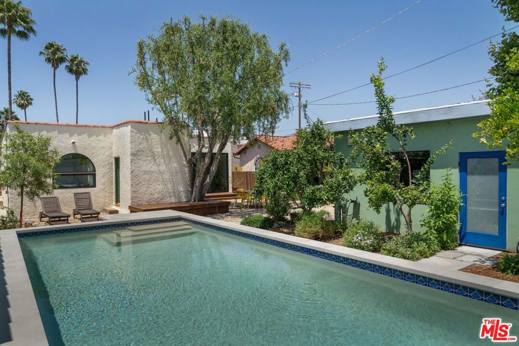630 N Alta Vista Boulevard
