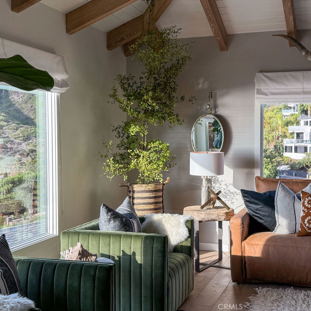 680 Temple Hills Drive