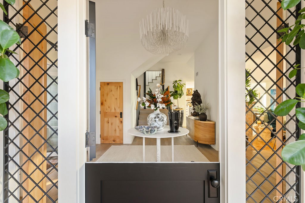 680 Temple Hills Drive