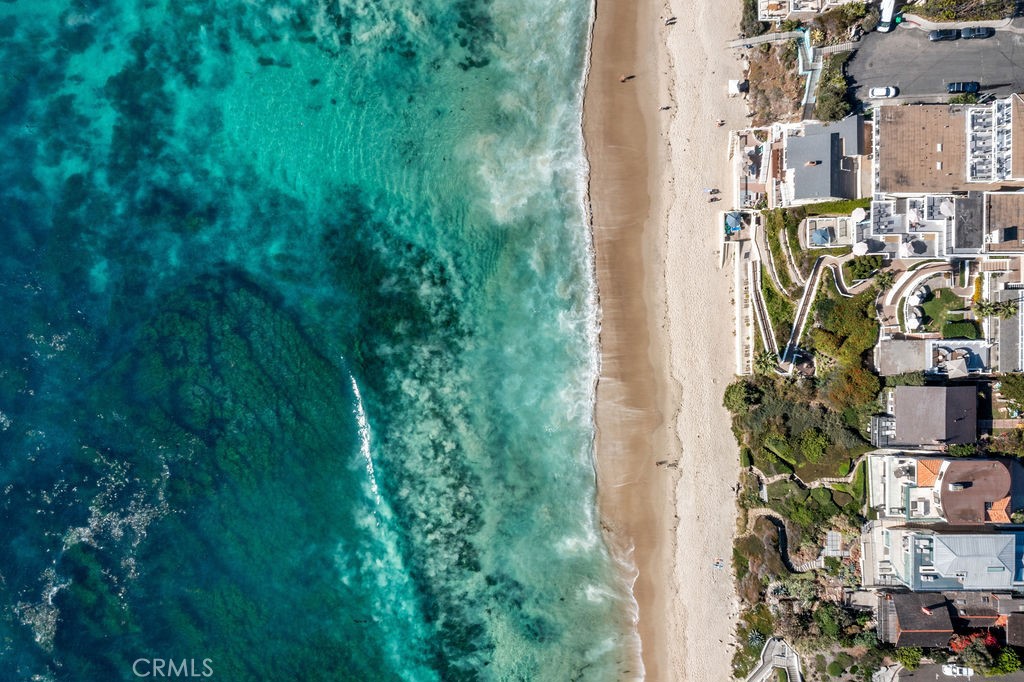 680 Temple Hills Drive