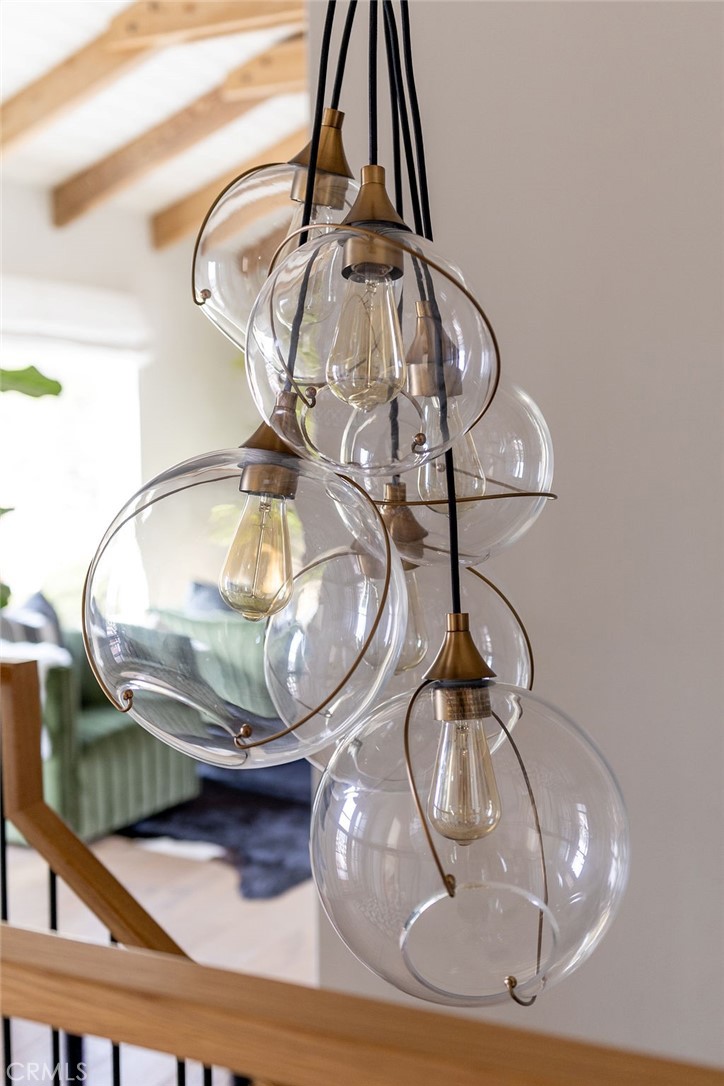 680 Temple Hills Drive