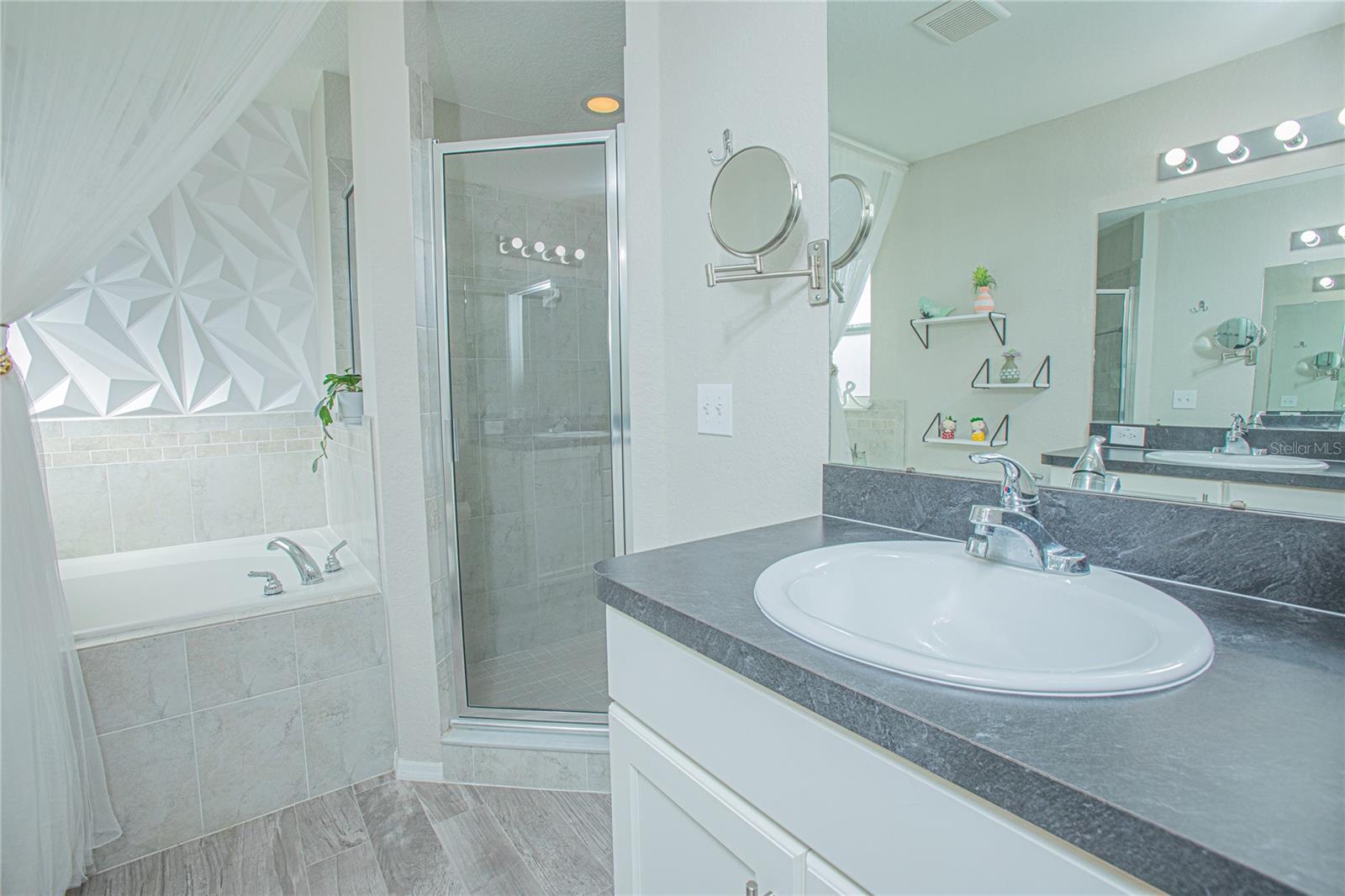 2649 SUNSET CIR