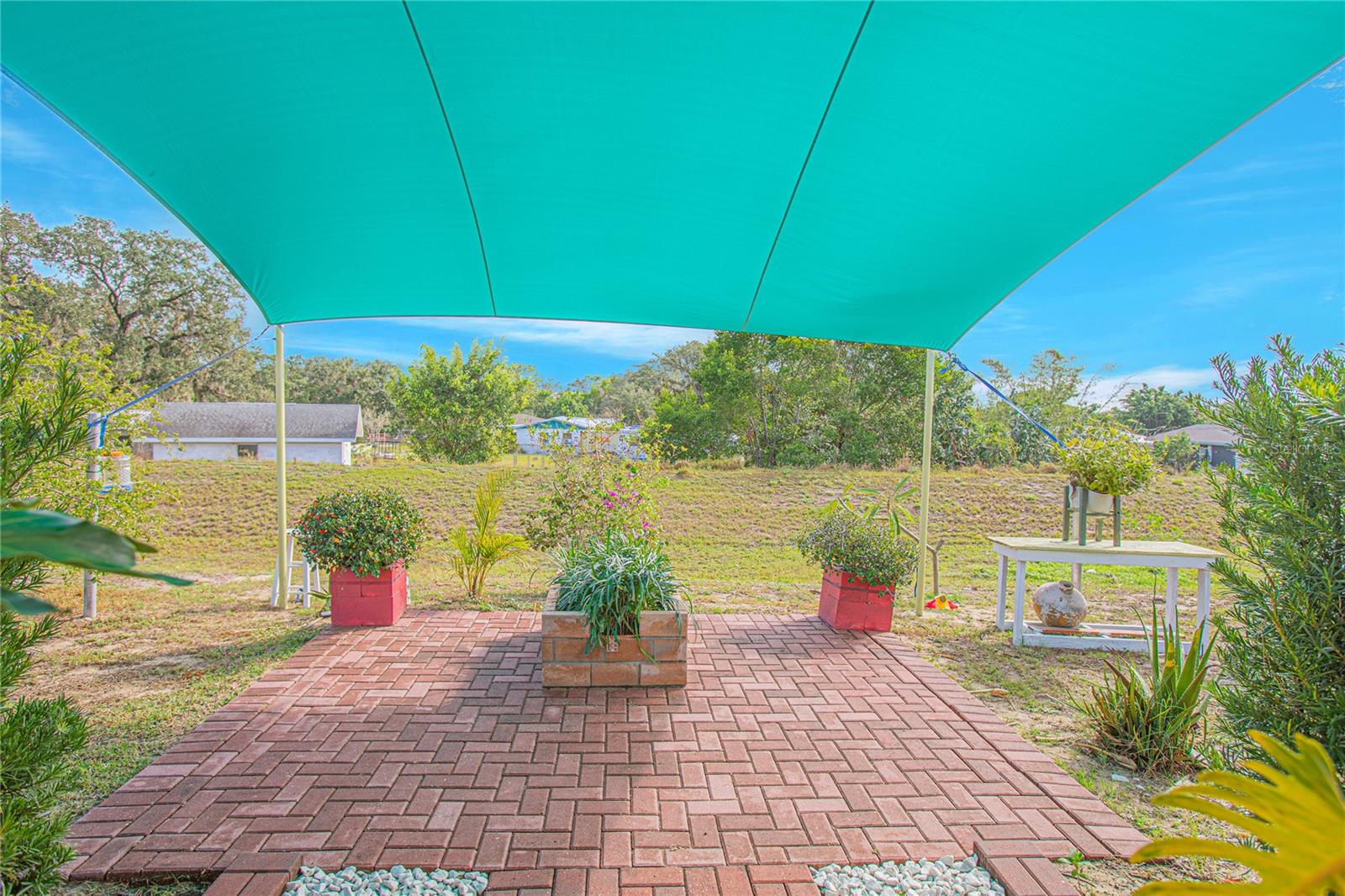 2649 SUNSET CIR