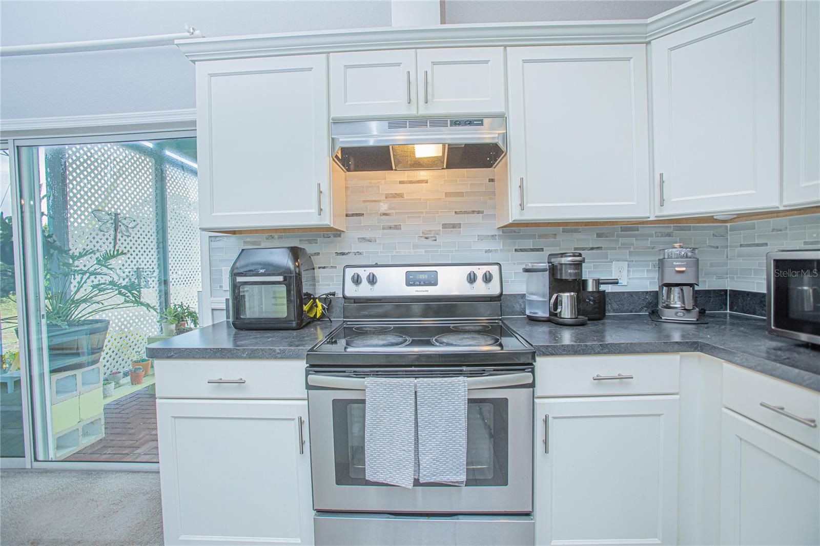 2649 SUNSET CIR