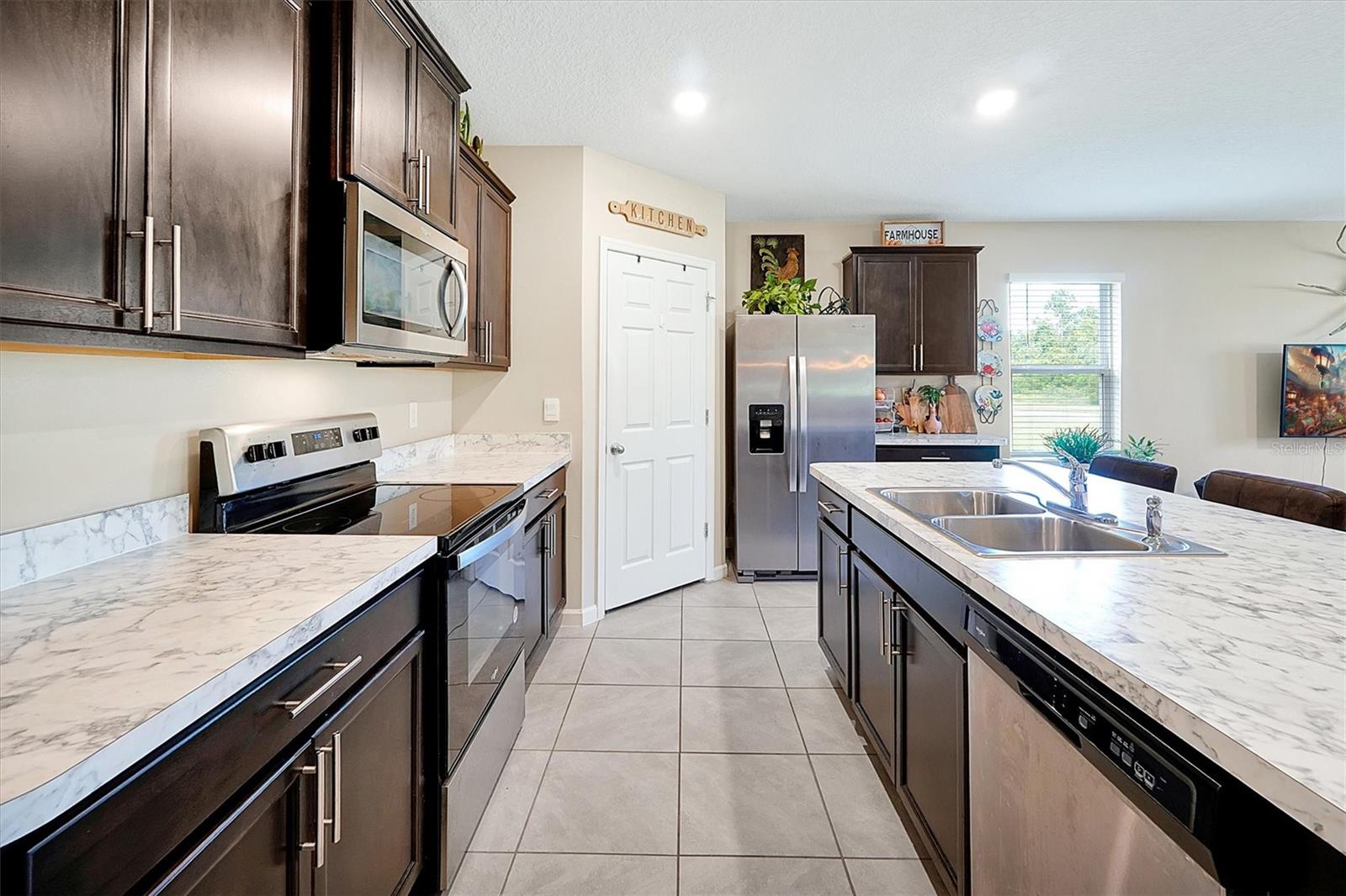 3573 SANDHILL CRANE CIR