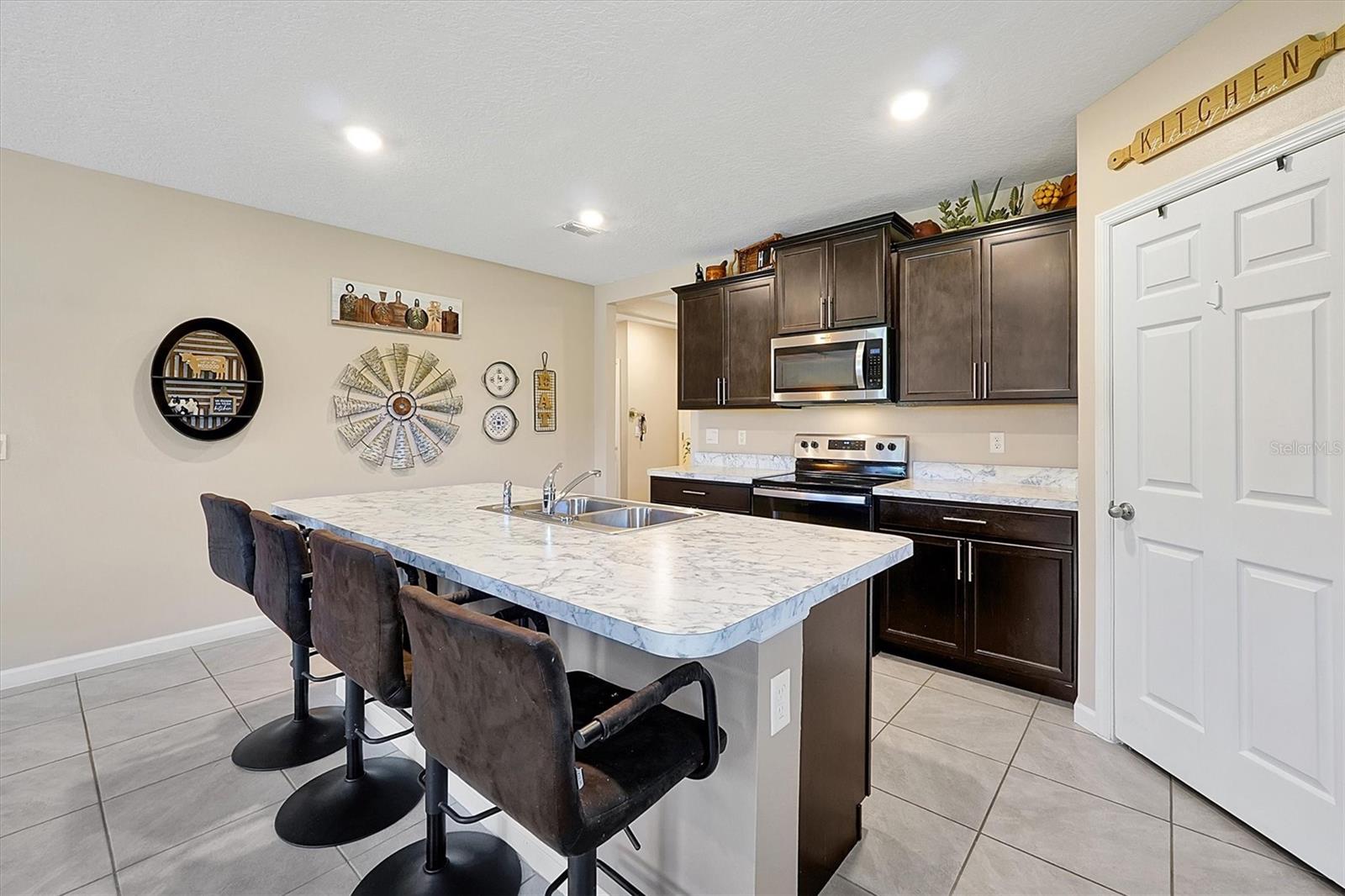 3573 SANDHILL CRANE CIR