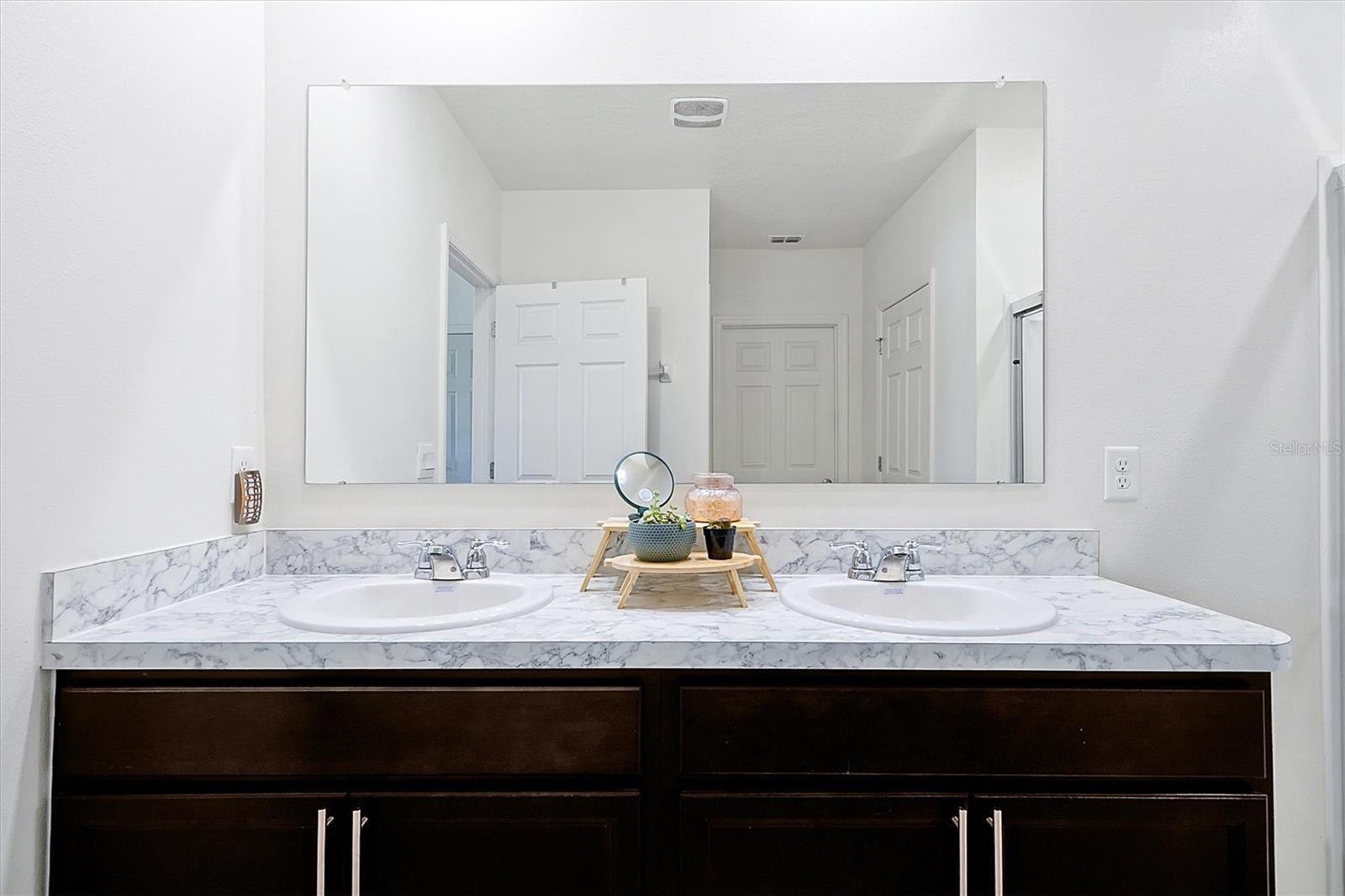 3573 SANDHILL CRANE CIR