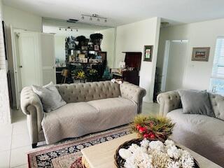 936 SW 37th Court SW