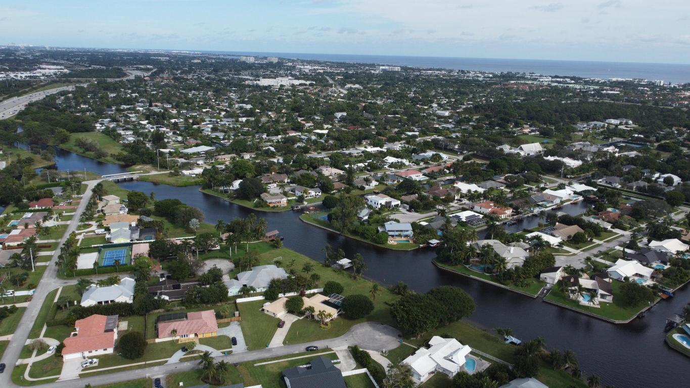 936 SW 37th Court SW