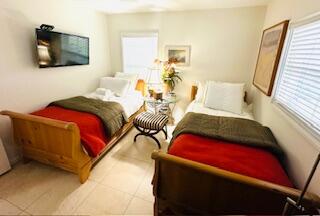 936 SW 37th Court SW