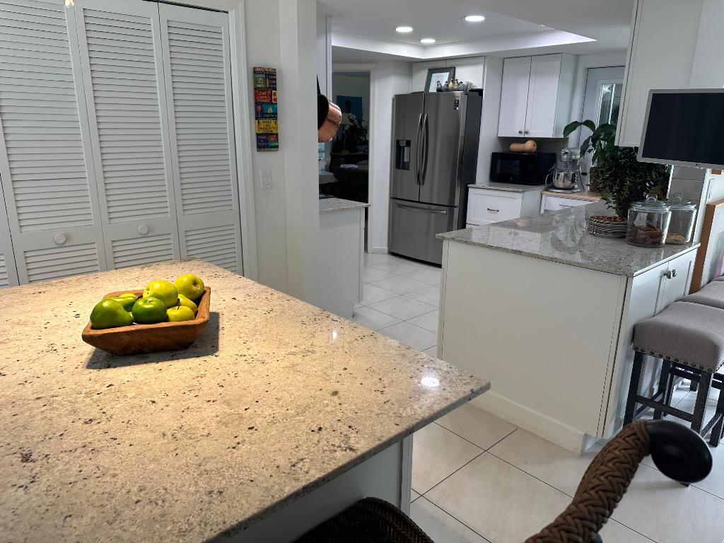 936 SW 37th Court SW