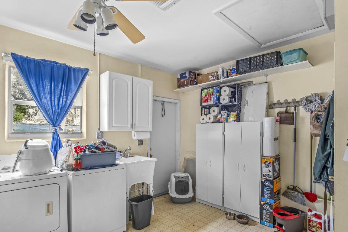 3280 Churchill Drive