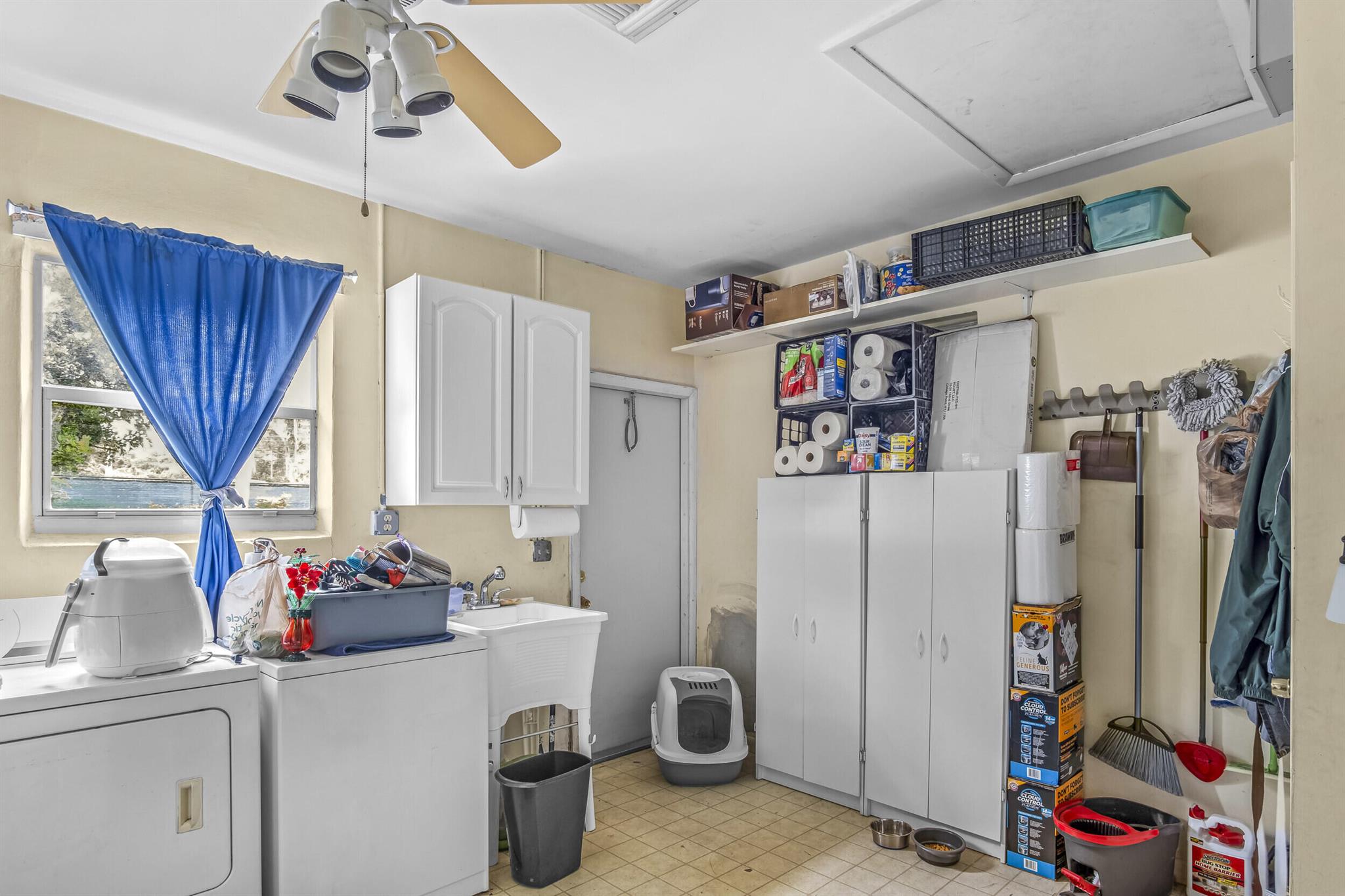 3280 Churchill Drive