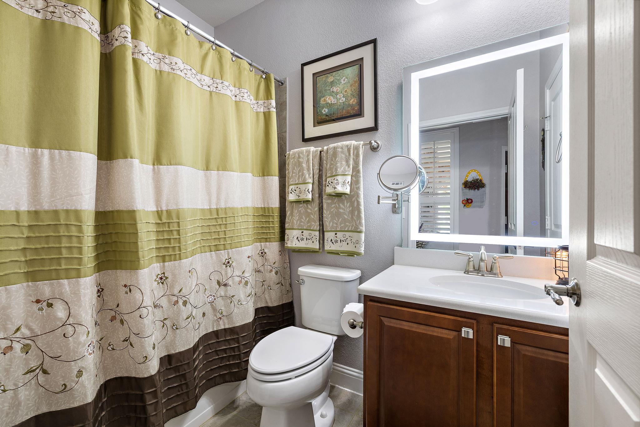 101 Copperas Creek CV