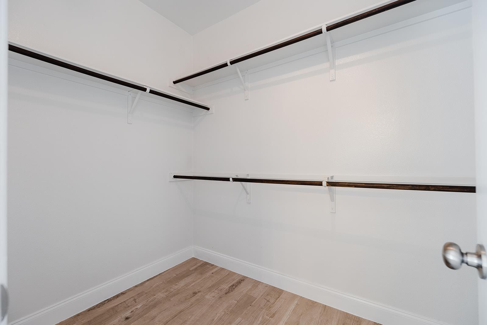 2517 Auburn Chestnut LN