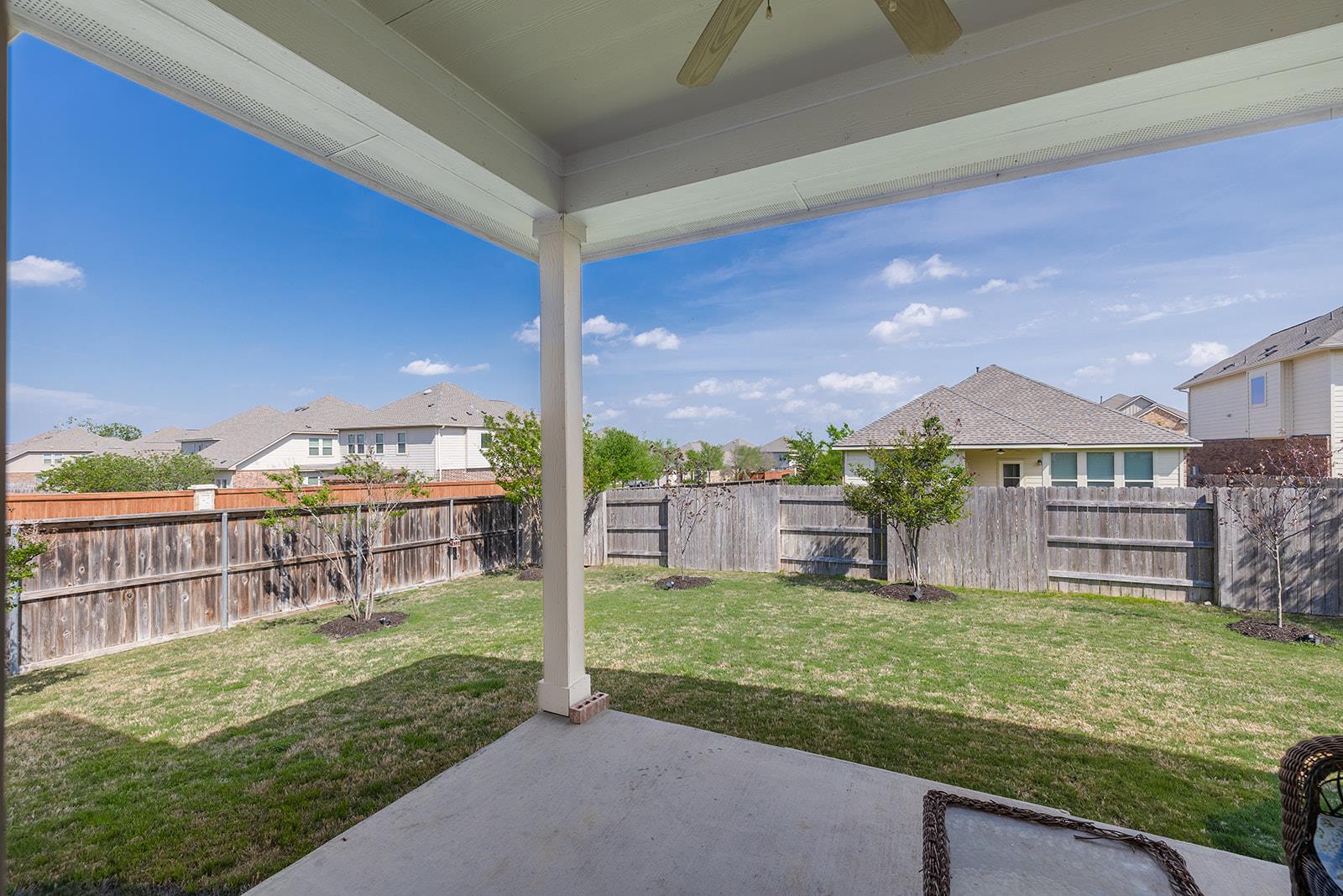 2517 Auburn Chestnut LN