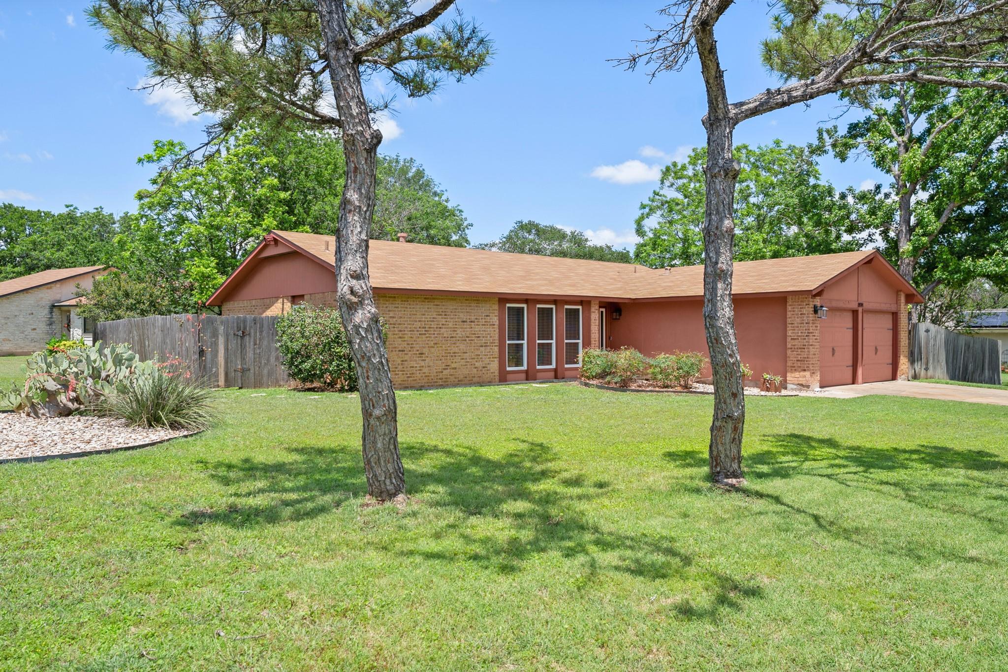 8914 Sparkling Creek DR