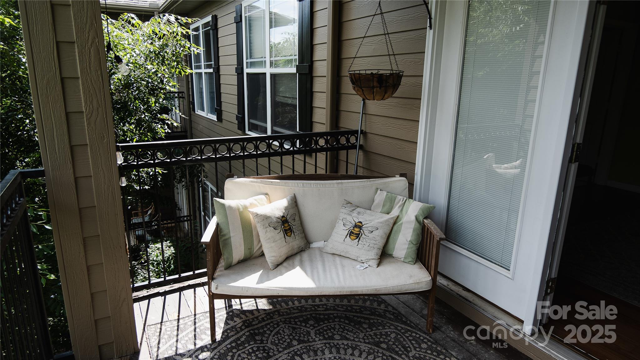 202 Brickton Village Circle Unit: 305