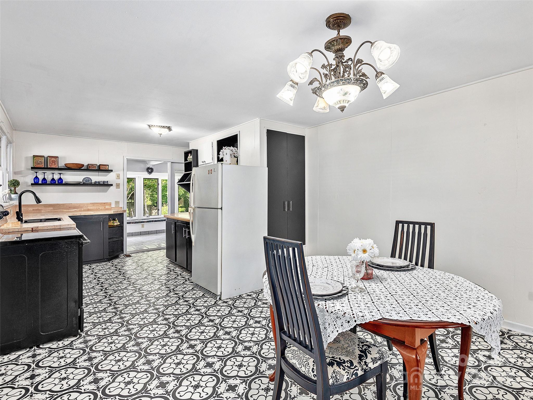 534 Oak Grove Road