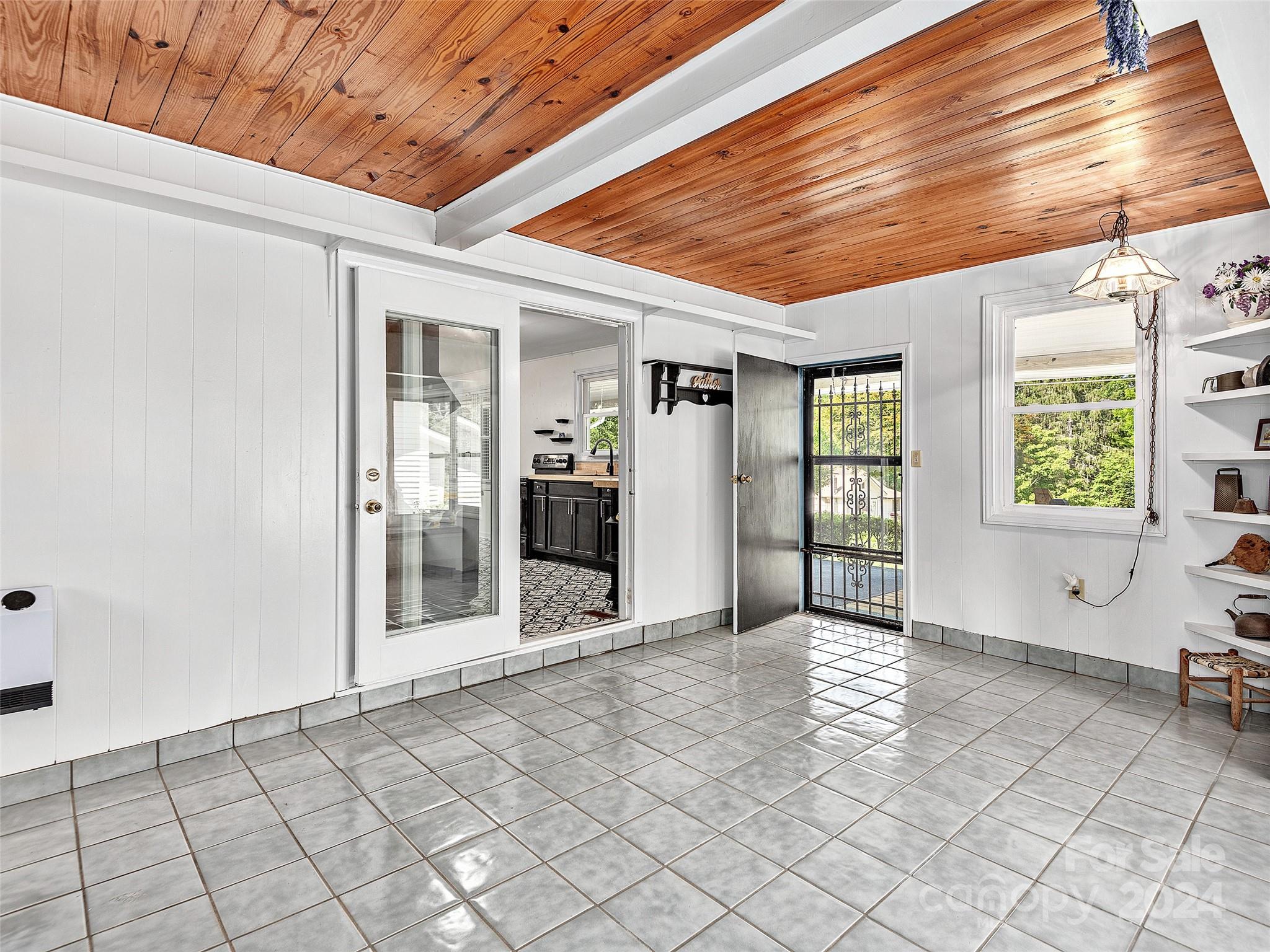 534 Oak Grove Road