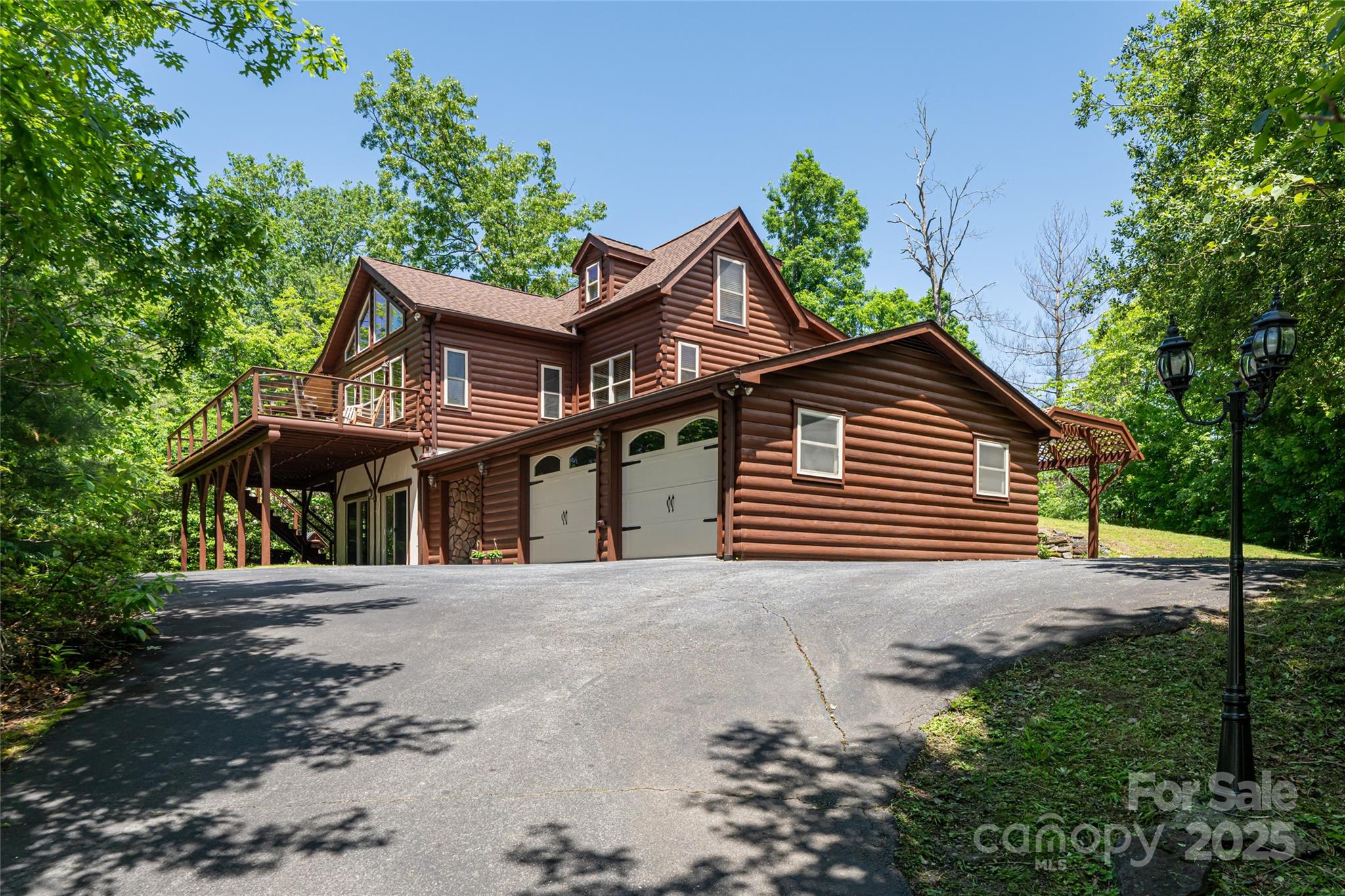 2117 Deep Woods Drive