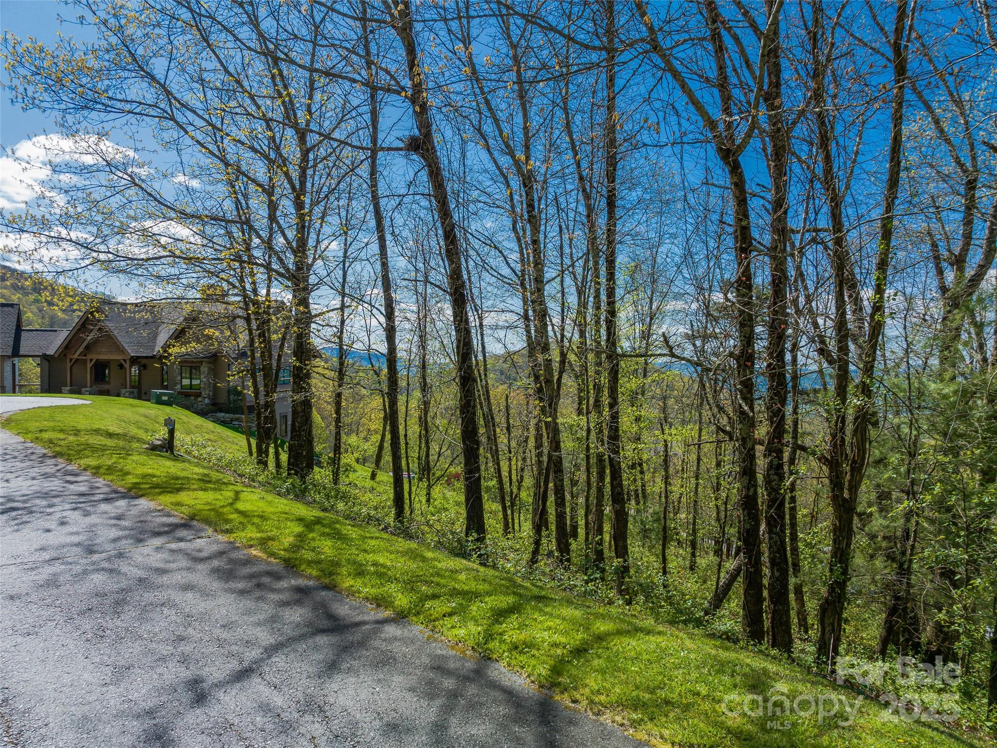 416 Summerset Drive Unit: 83