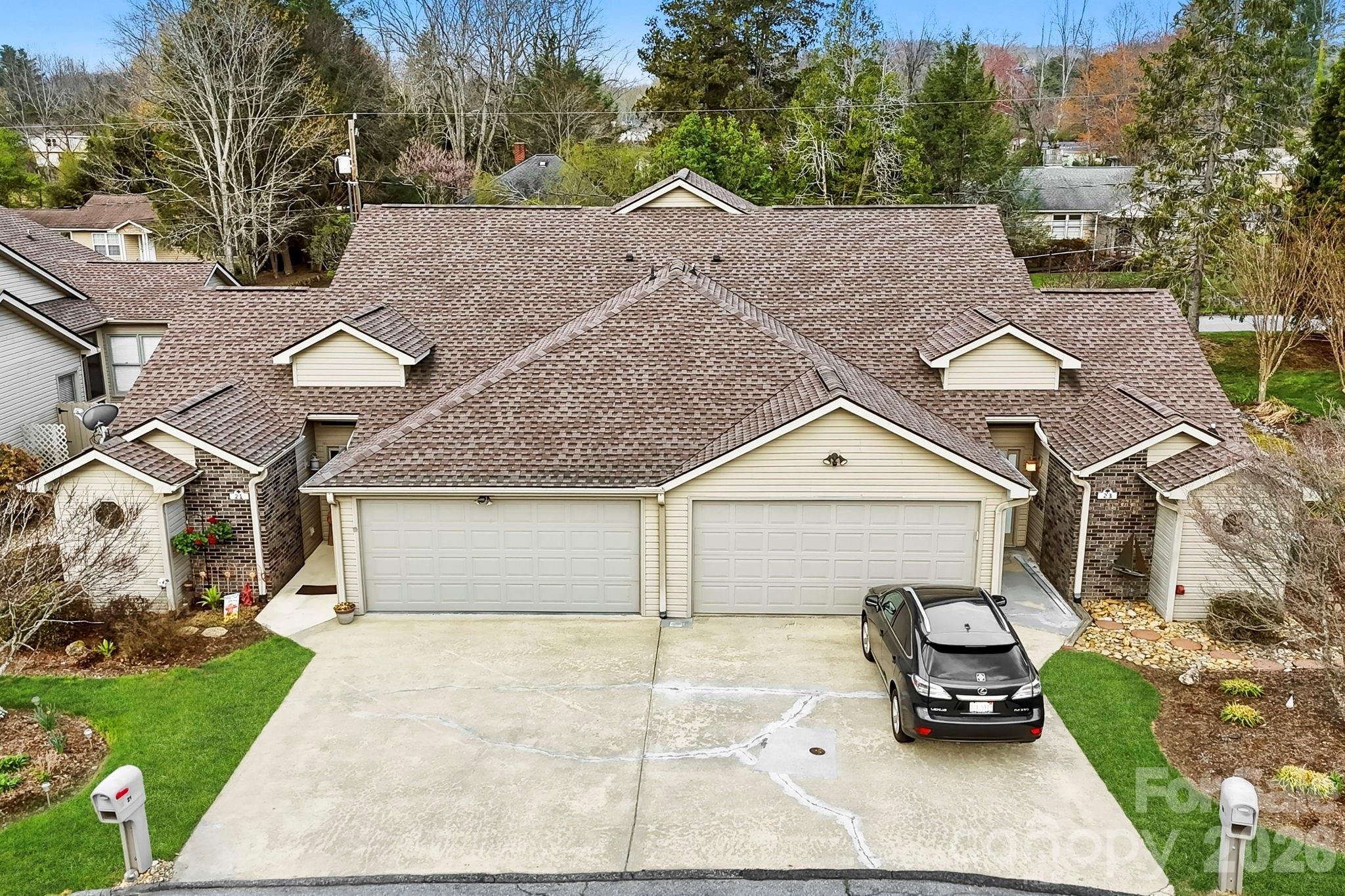 21 Tisha Lane