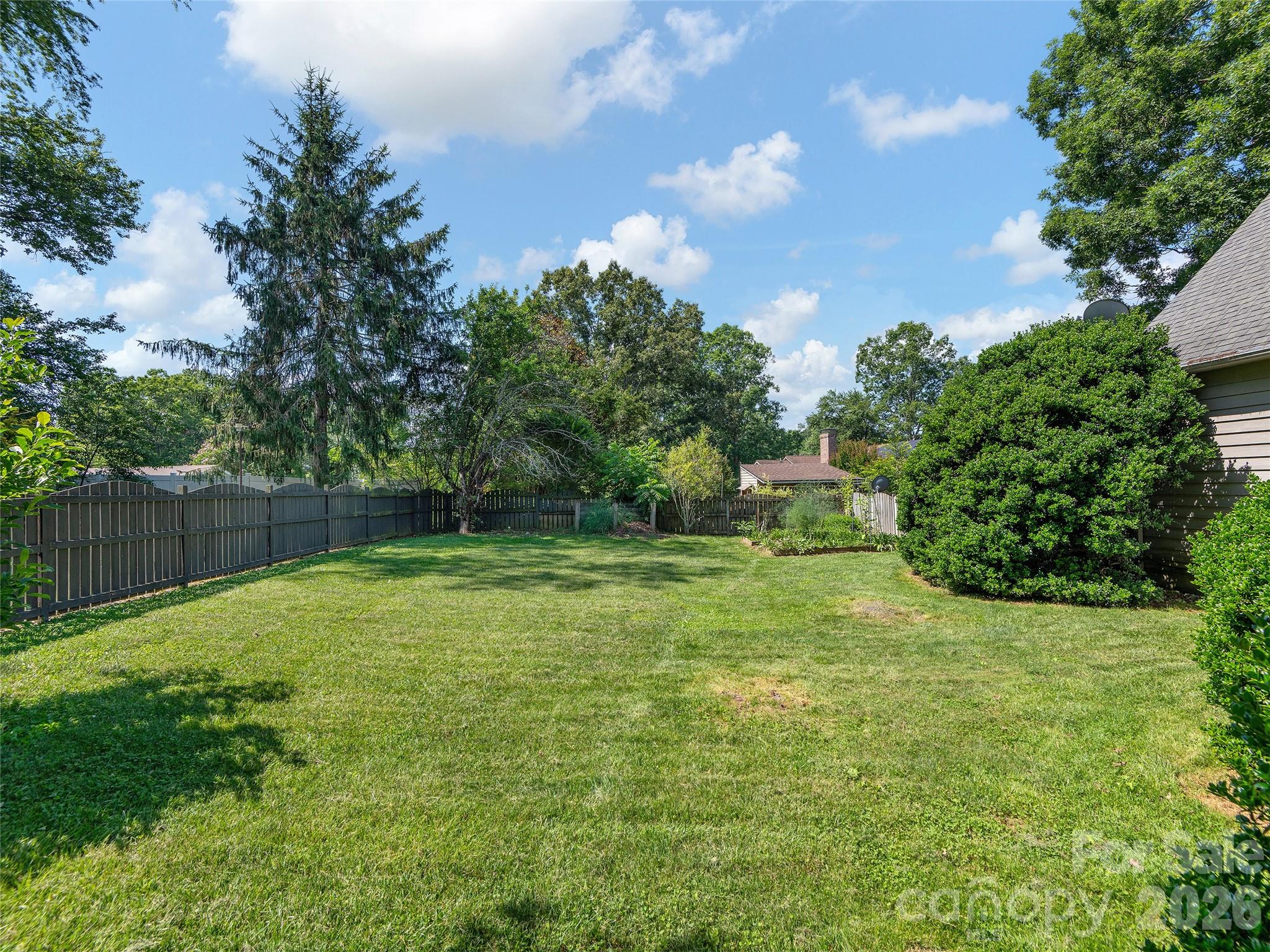 3 Carolewood Drive
