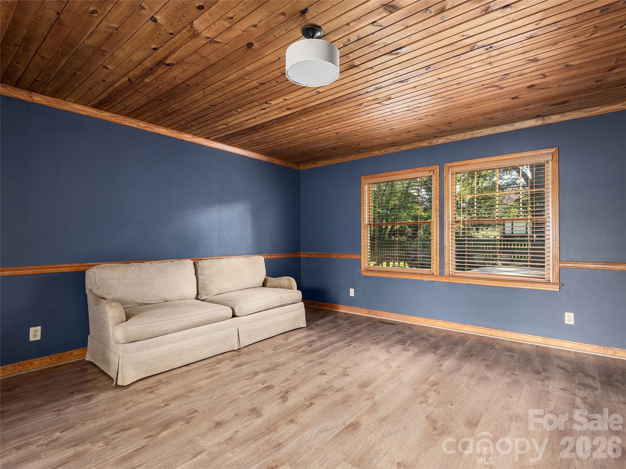 3 Carolewood Drive