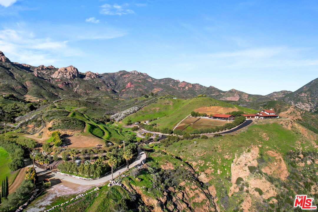 12486 Yerba Buena Rd
