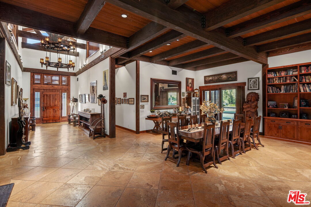 12486 Yerba Buena Rd