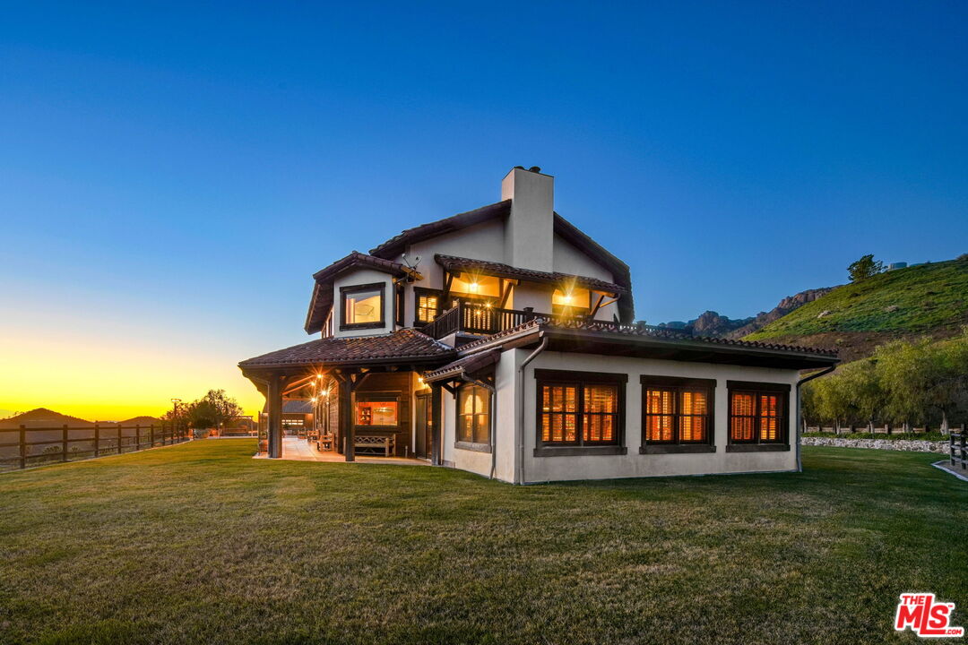 12486 Yerba Buena Rd