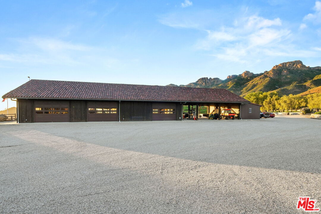 12486 Yerba Buena Rd